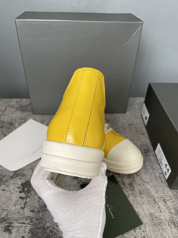 RICK 0WENS SNEAKERS