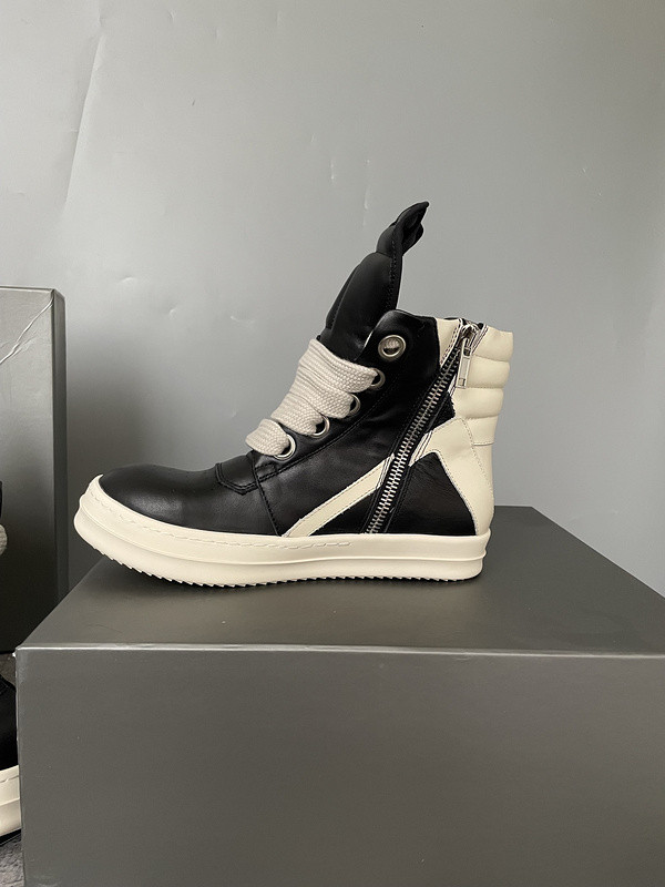 RICK 0WENS SNEAKERS