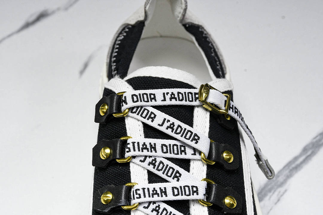 B23 OBLIQUE LOW SNEAKERS