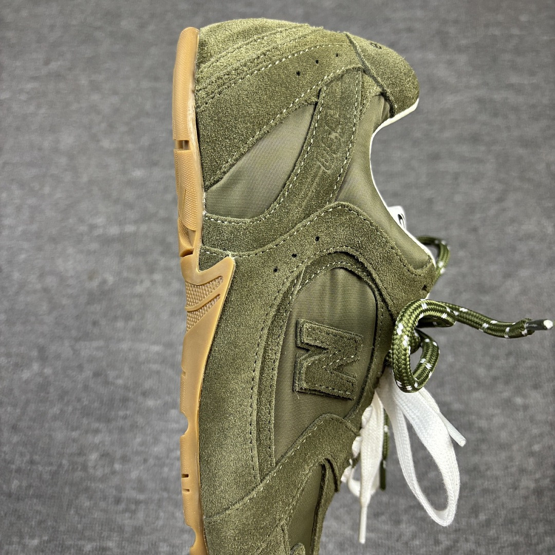 Miu Miu x New Balance 530 Sneakers