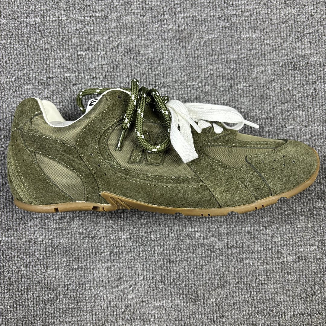 Miu Miu x New Balance 530 Sneakers