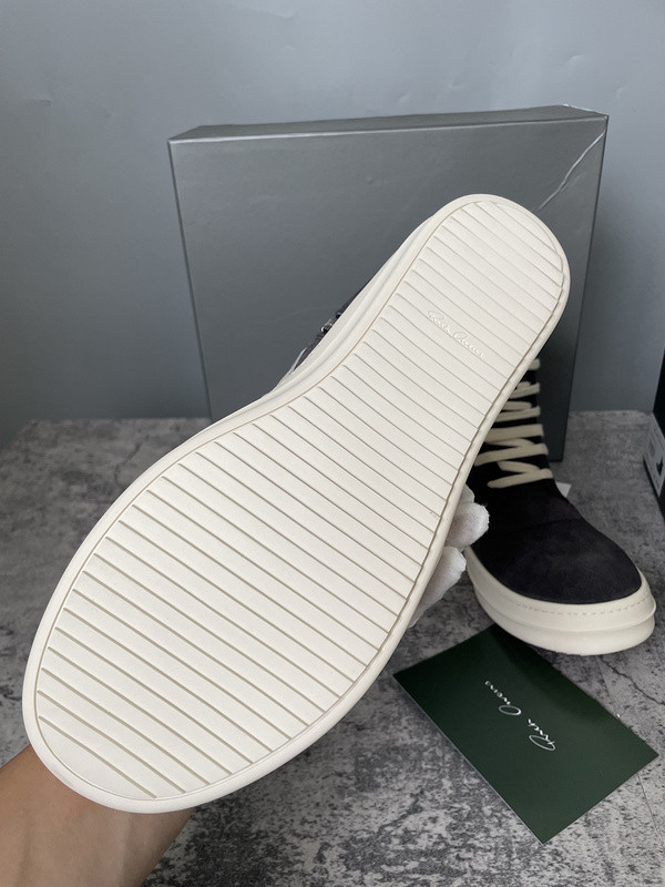 RICK 0WENS SNEAKERS(SUEDE)