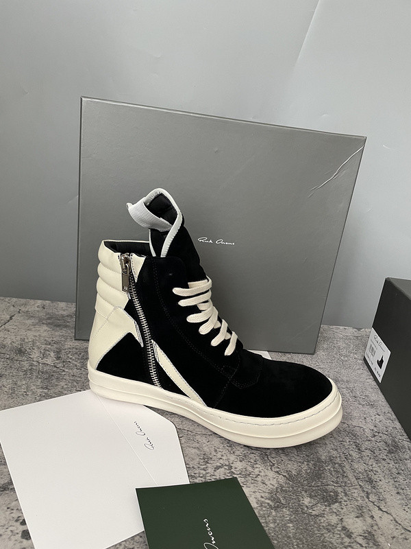 RICK 0WENS SNEAKERS(SUEDE)