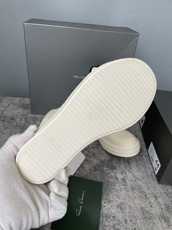 RICK 0WENS SNEAKERS