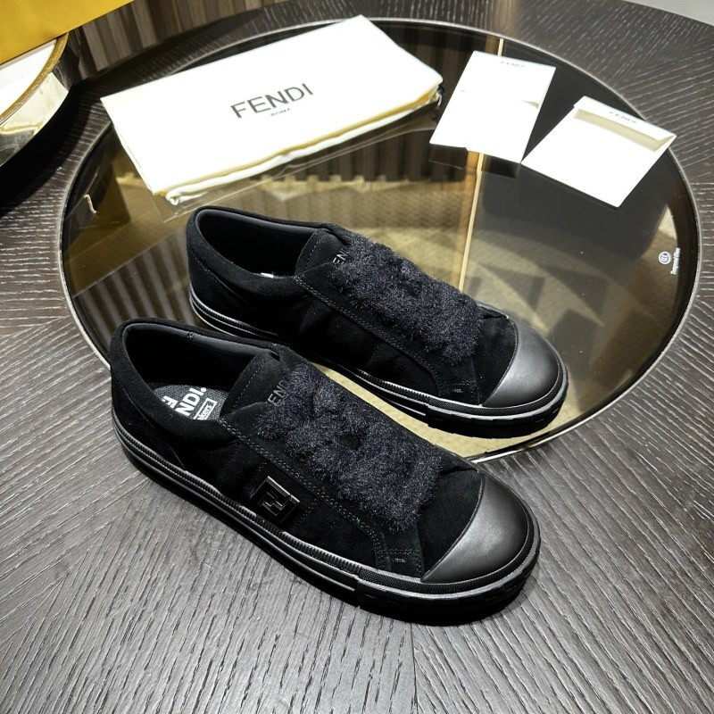 F**di SNEAKERS