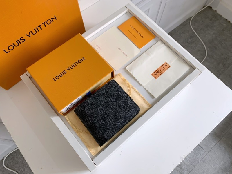 LV Wallet