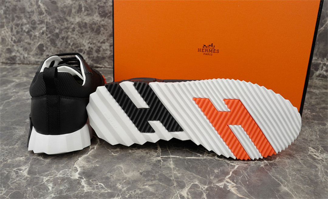 H*ER*MES SNEAKER