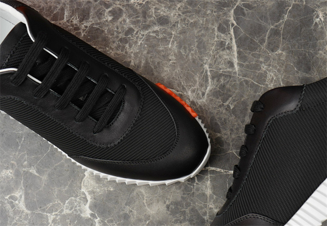 H*ER*MES SNEAKER
