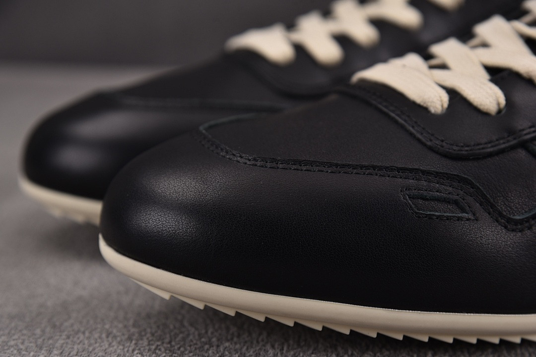 RICK 0WENS SNEAKERS