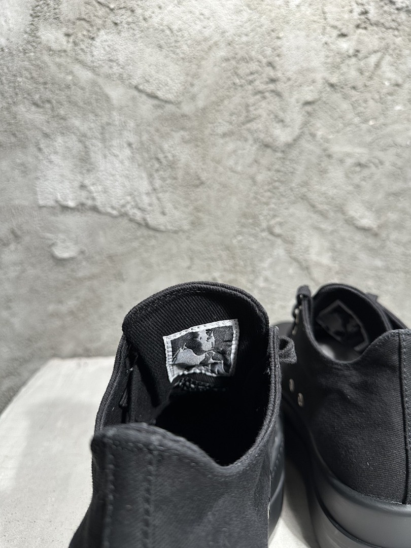 RICK 0WENS SNEAKERS