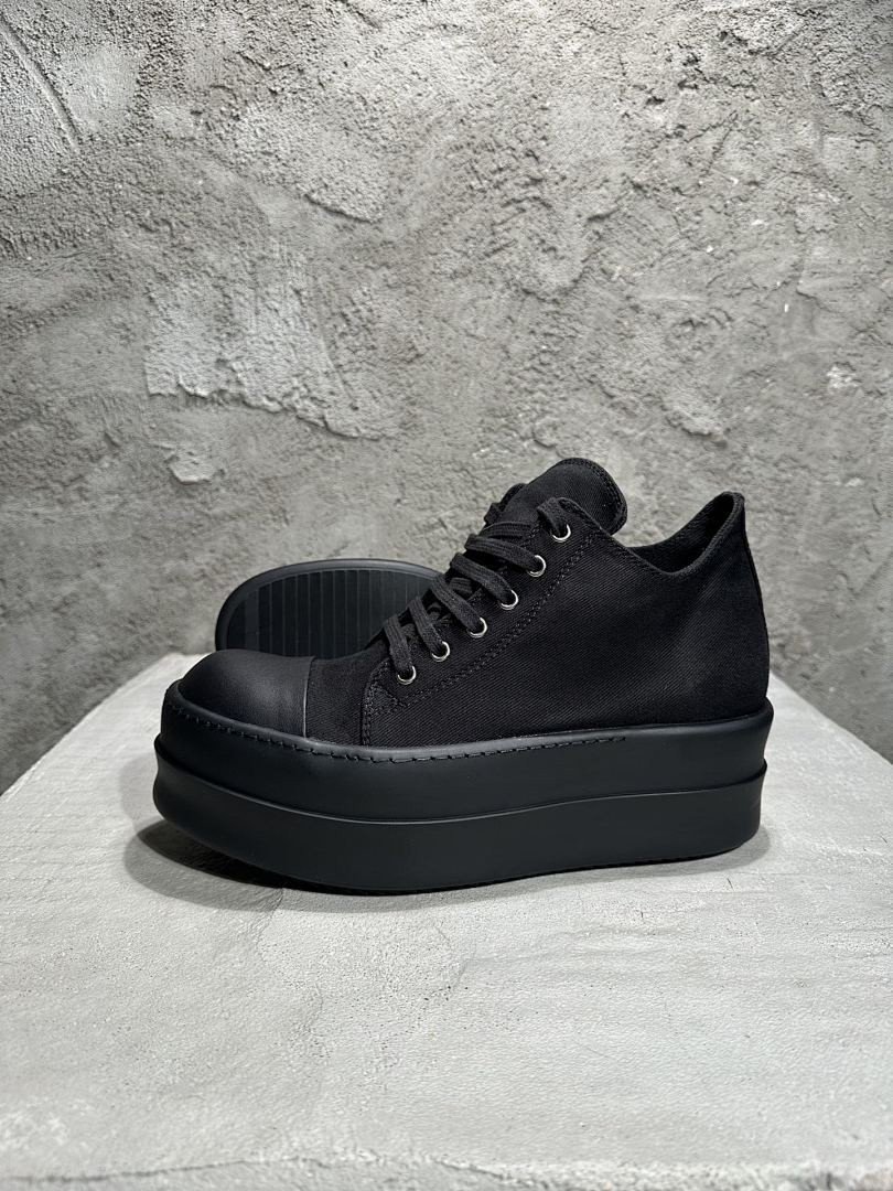 RICK 0WENS SNEAKERS