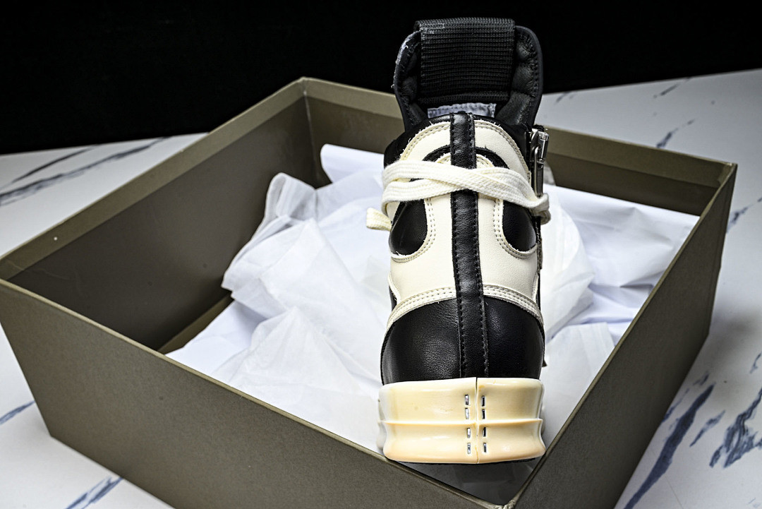 RICK 0WENS SNEAKERS