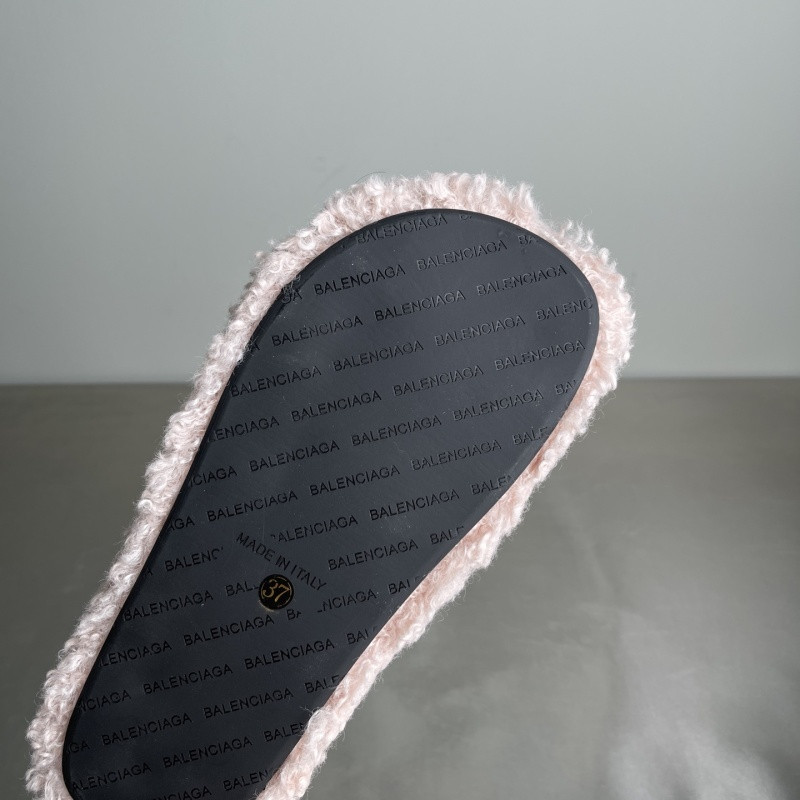 Ba1en*iaga SLIDES