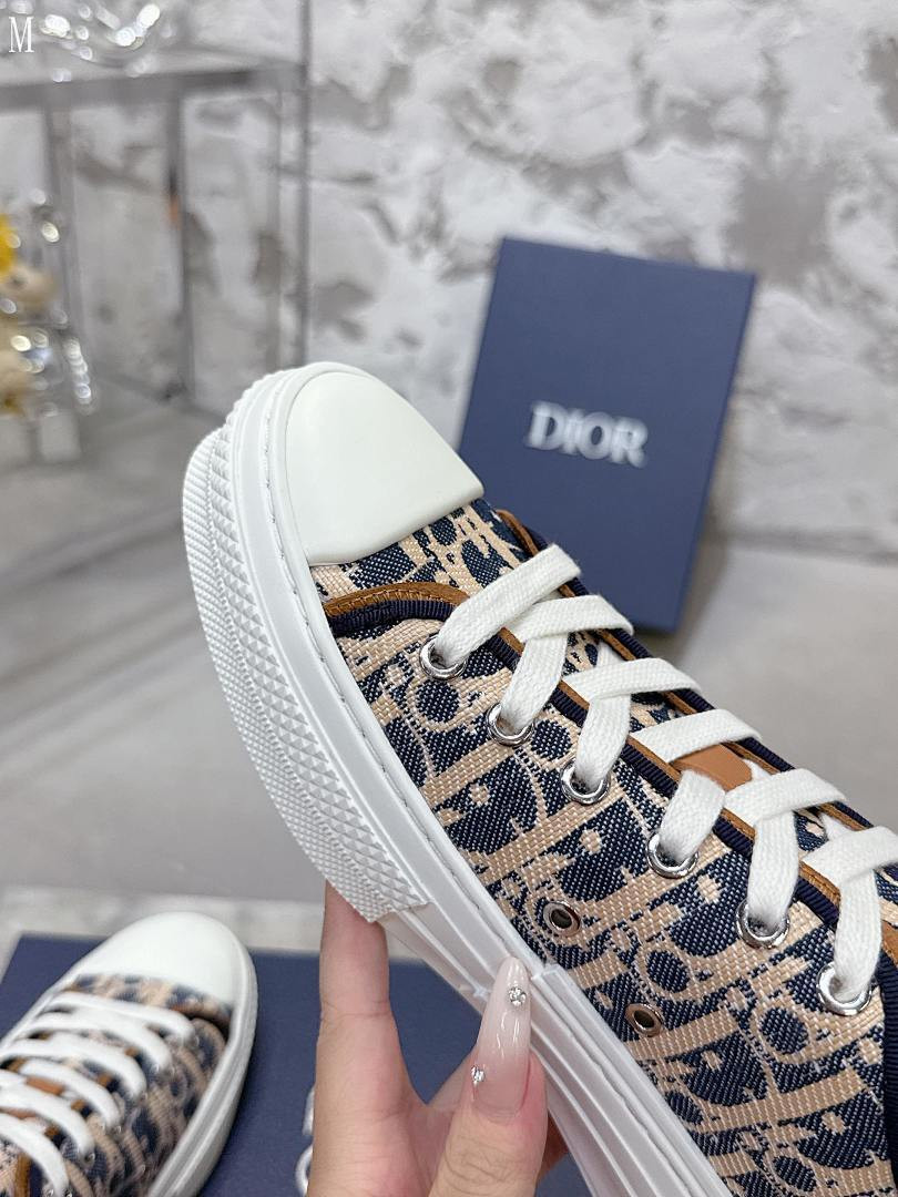 B23 OBLIQUE LOW SNEAKERS