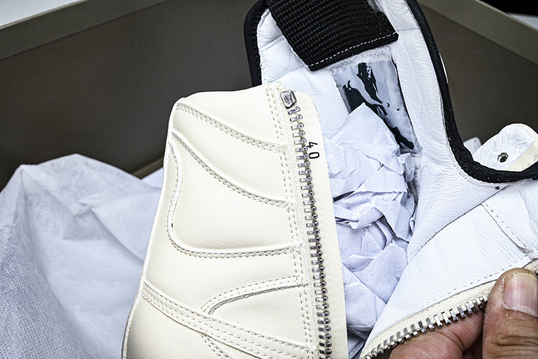 RICK 0WENS SNEAKERS