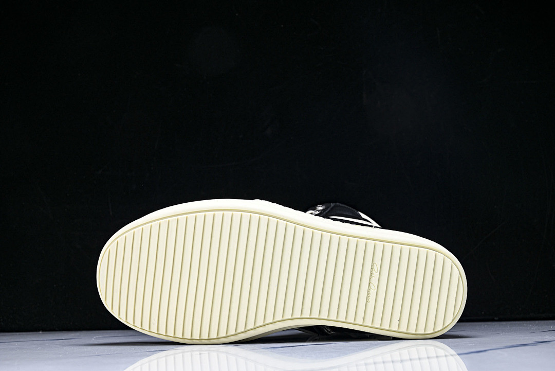 RICK 0WENS SNEAKERS