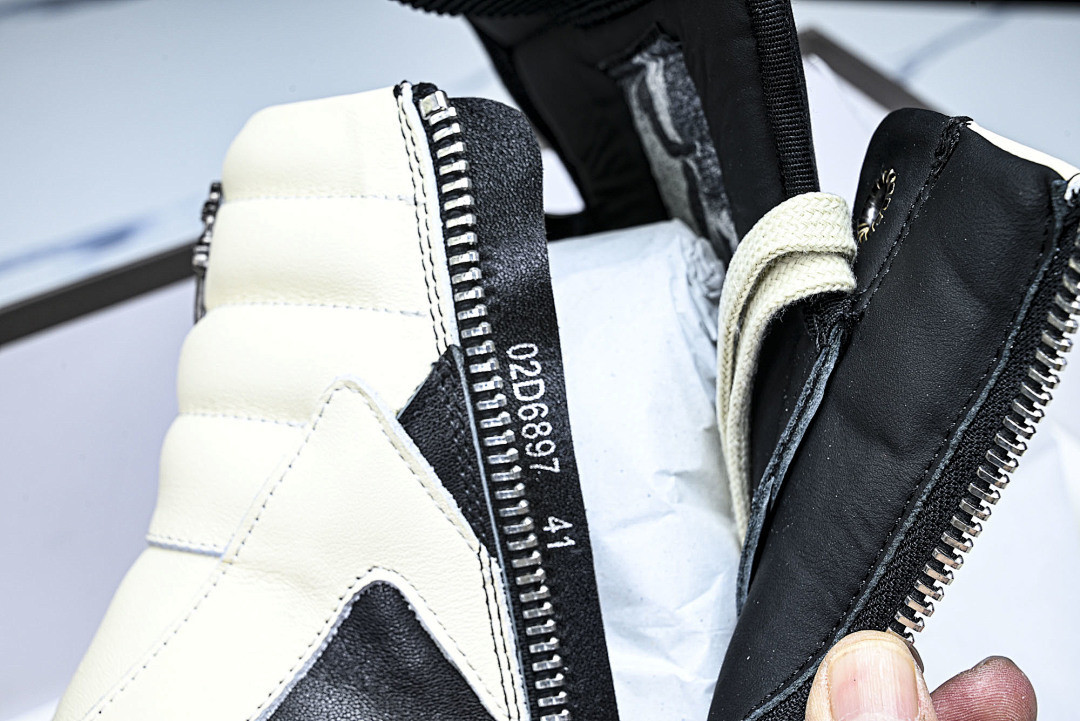 RICK 0WENS SNEAKERS