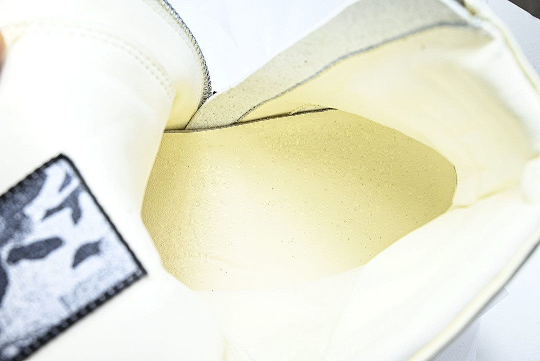 RICK 0WENS SNEAKERS