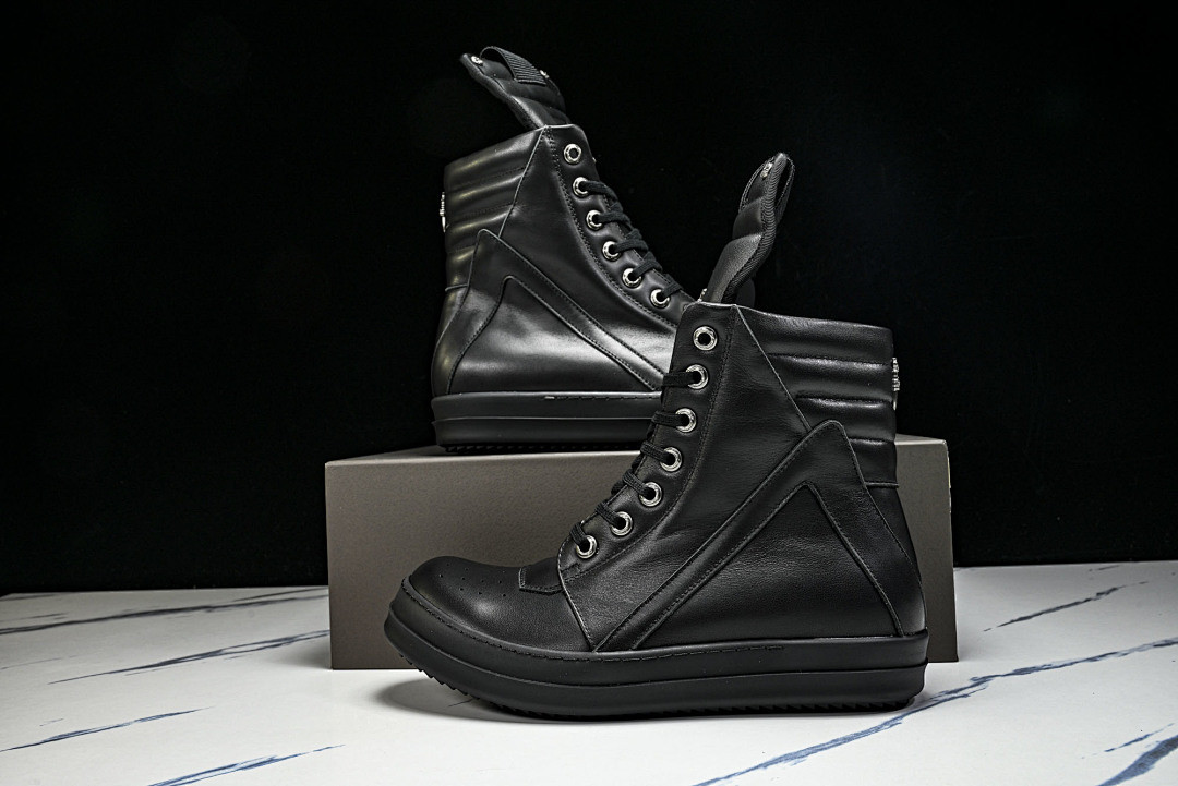 RICK 0WENS SNEAKERS