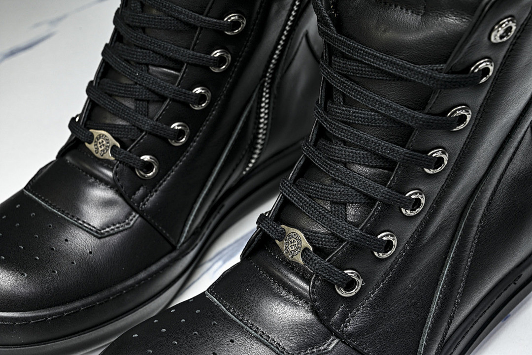 RICK 0WENS SNEAKERS