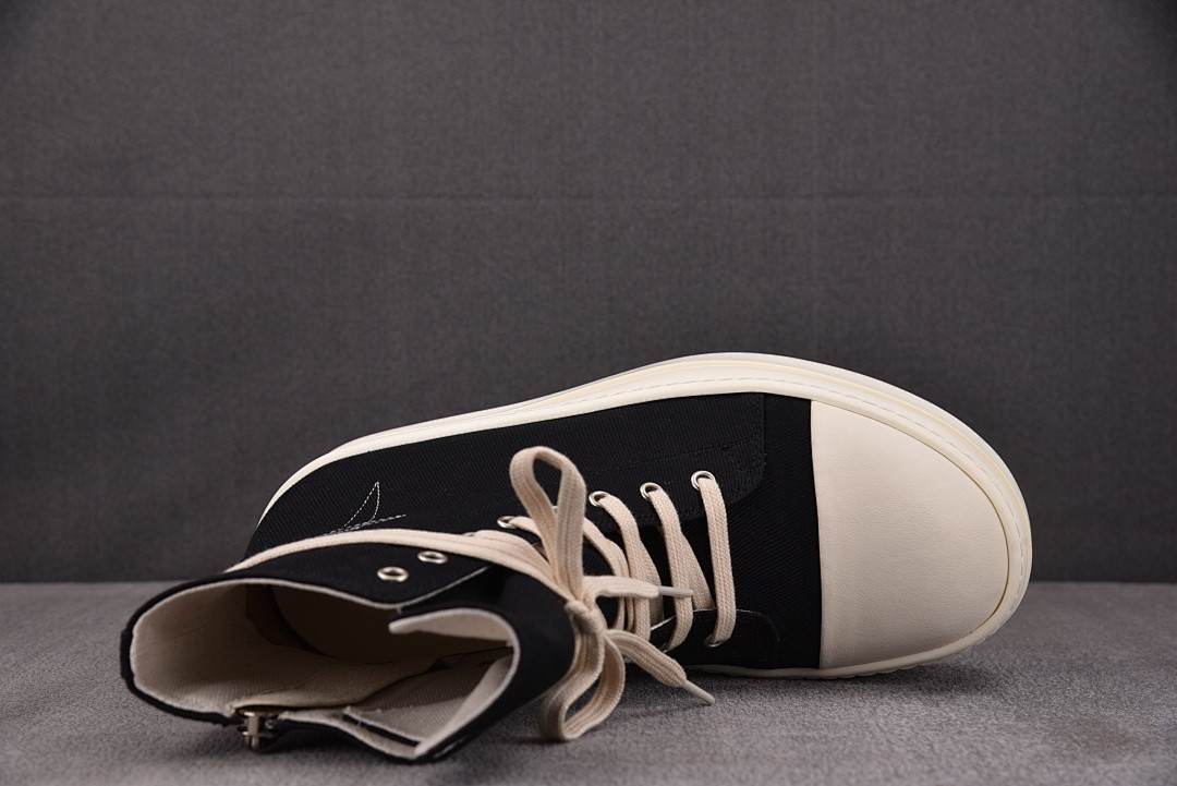RICK 0WENS SNEAKERS