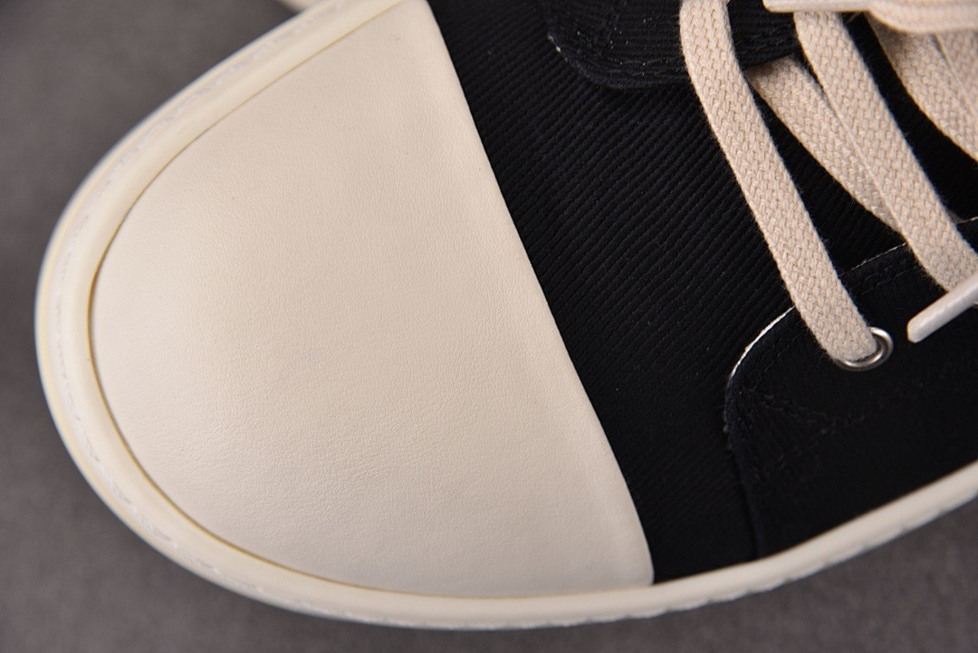 RICK 0WENS SNEAKERS
