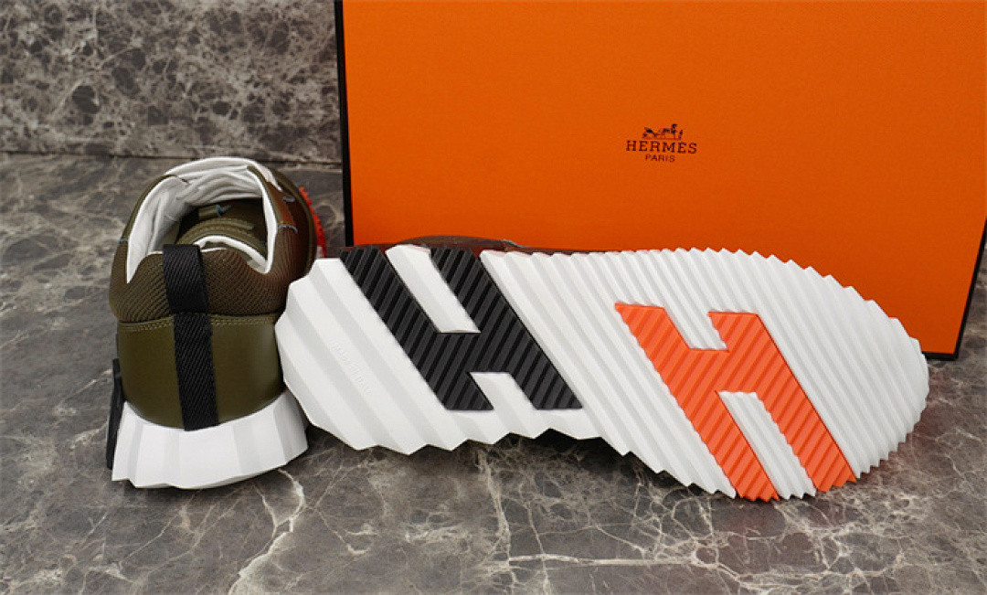 H*ER*MES SNEAKER