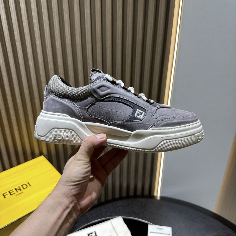 F**di SNEAKERS