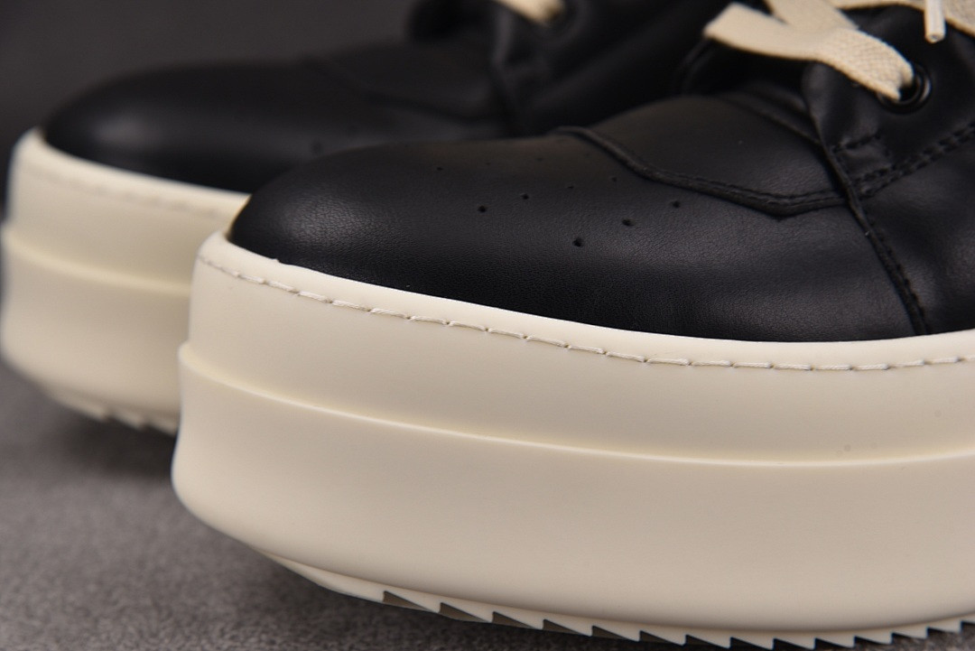 RICK 0WENS SNEAKERS