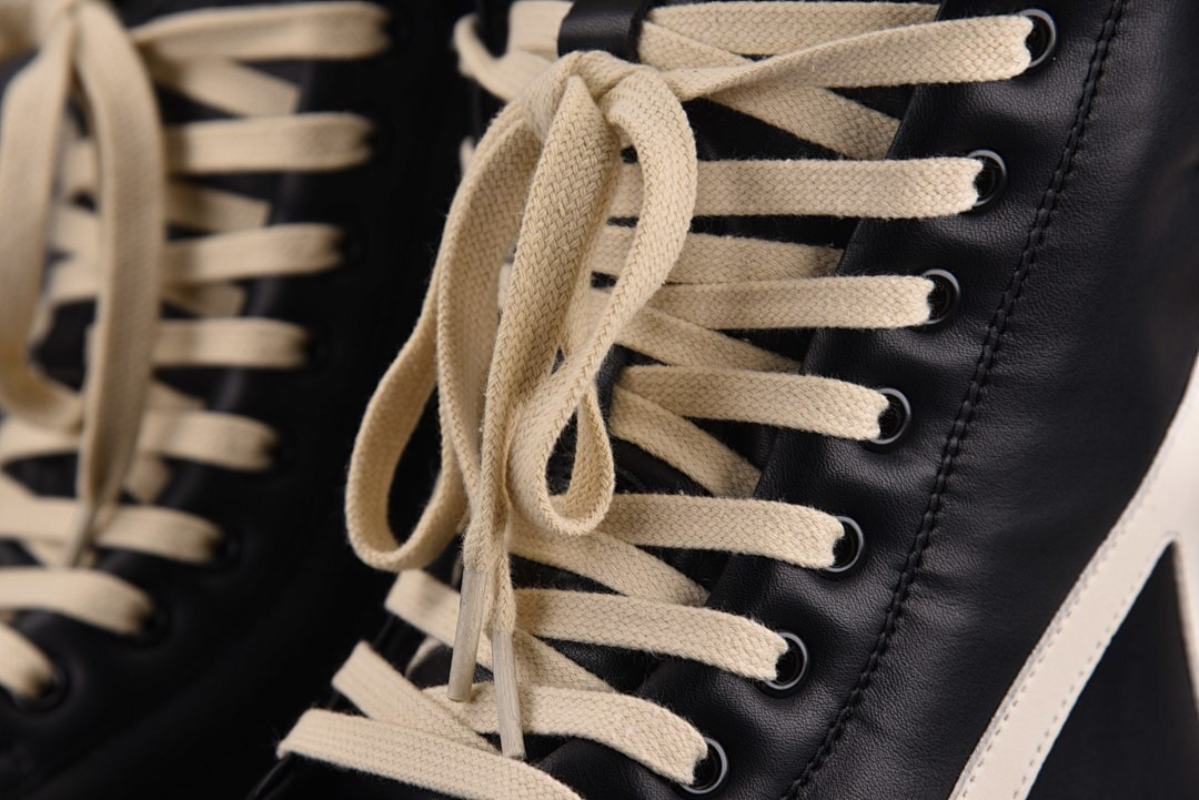 RICK 0WENS SNEAKERS