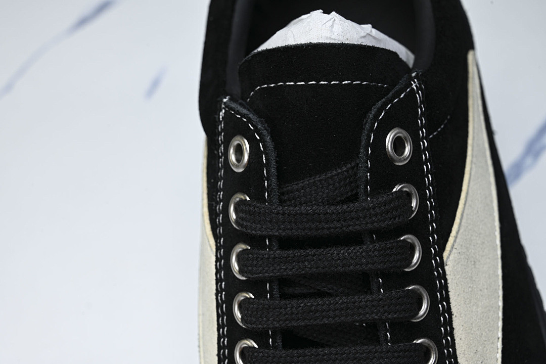 RICK 0WENS SNEAKERS