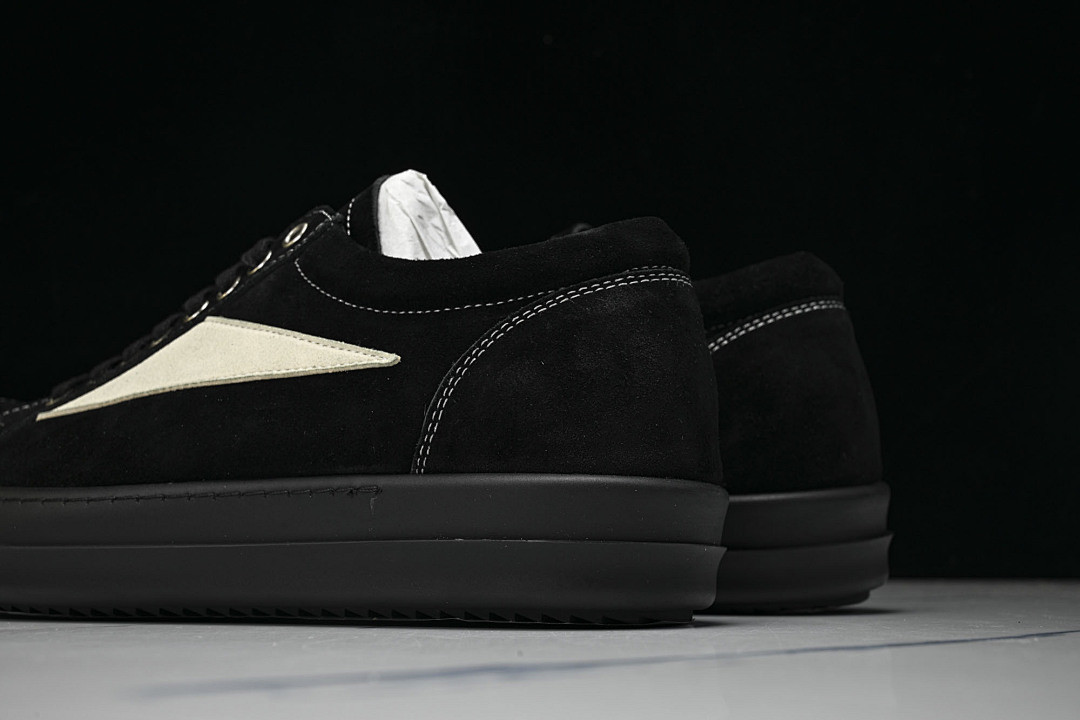 RICK 0WENS SNEAKERS