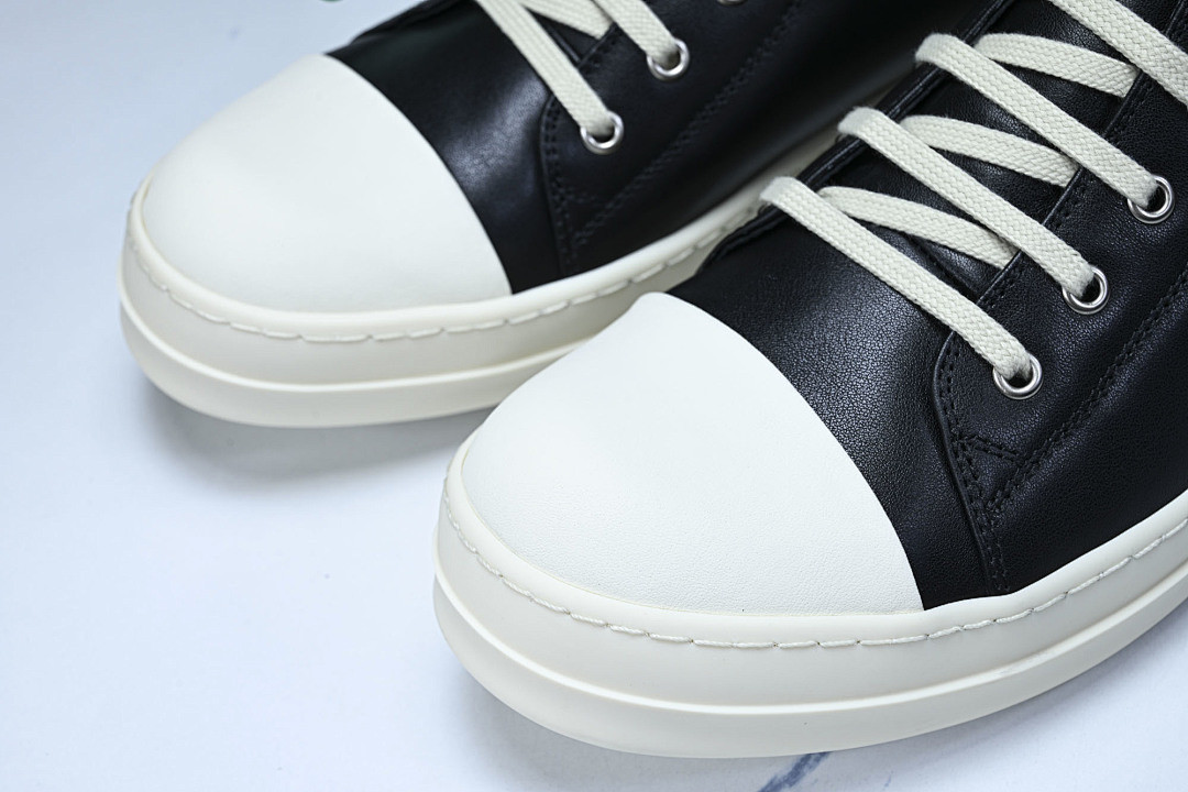 RICK 0WENS SNEAKERS