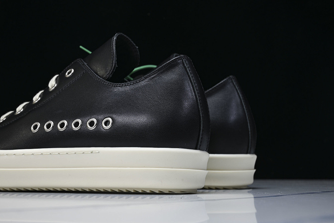 RICK 0WENS SNEAKERS
