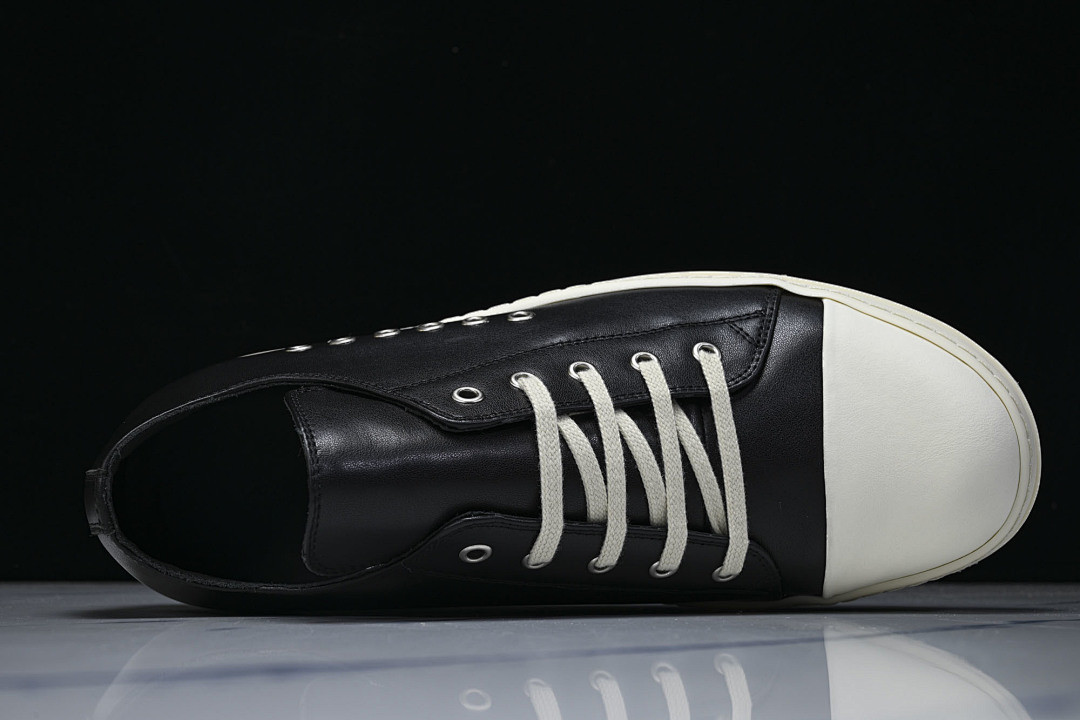 RICK 0WENS SNEAKERS