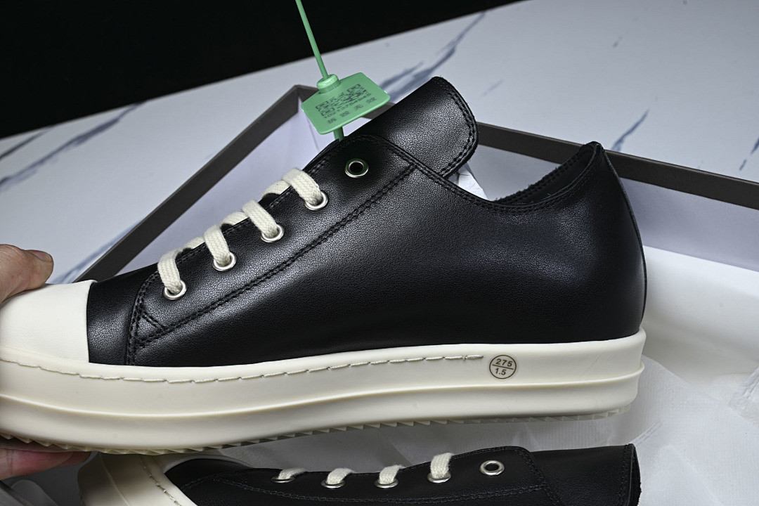 RICK 0WENS SNEAKERS