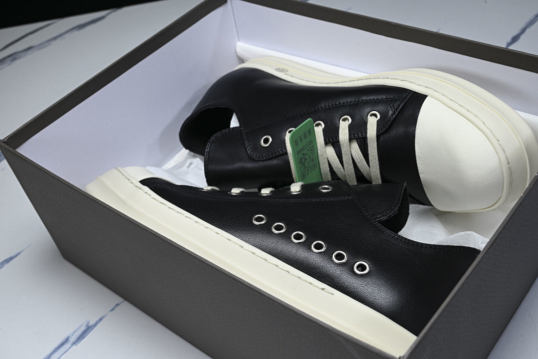 RICK 0WENS SNEAKERS