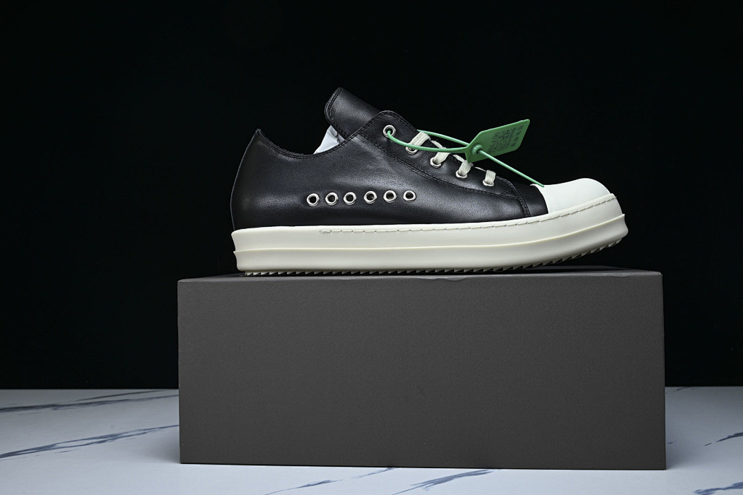 RICK 0WENS SNEAKERS