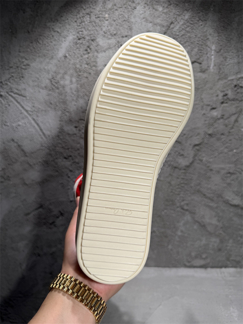 RICK 0WENS SNEAKERS
