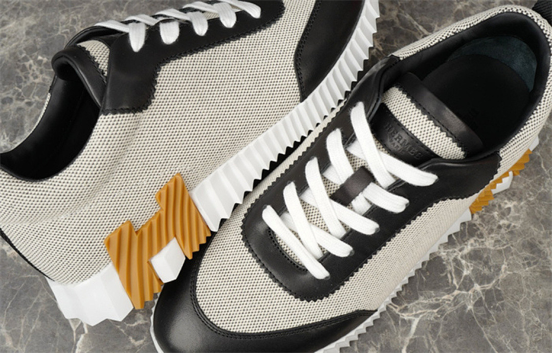 H*ER*MES SNEAKER