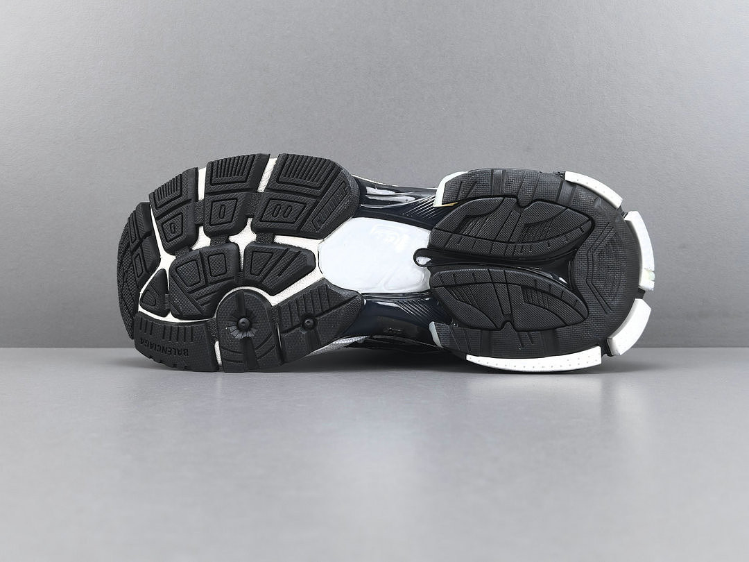 Ba1en*iaga led Runner