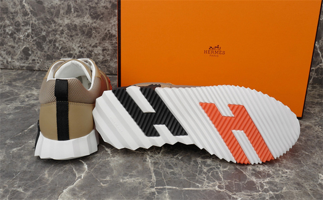 H*ER*MES SNEAKER