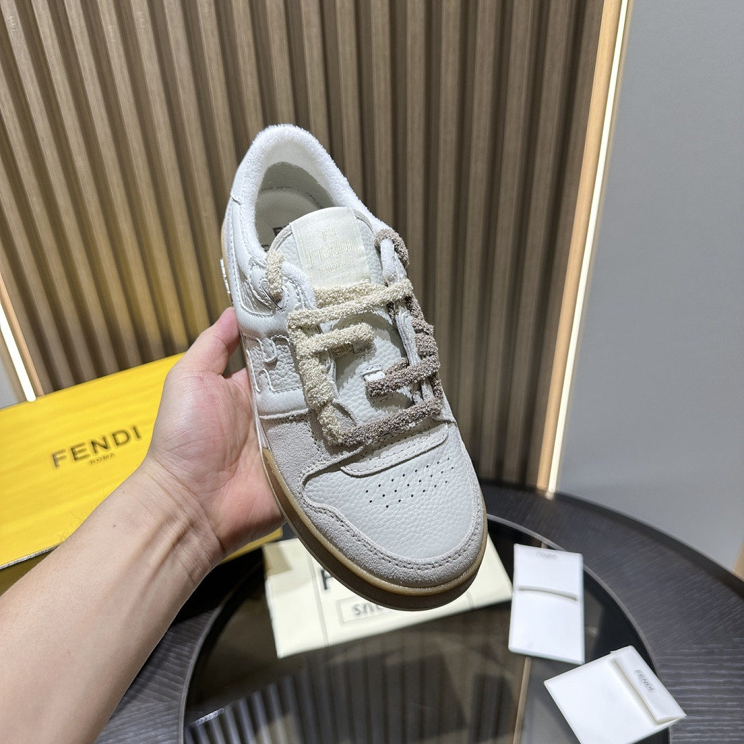 F**di SNEAKERS