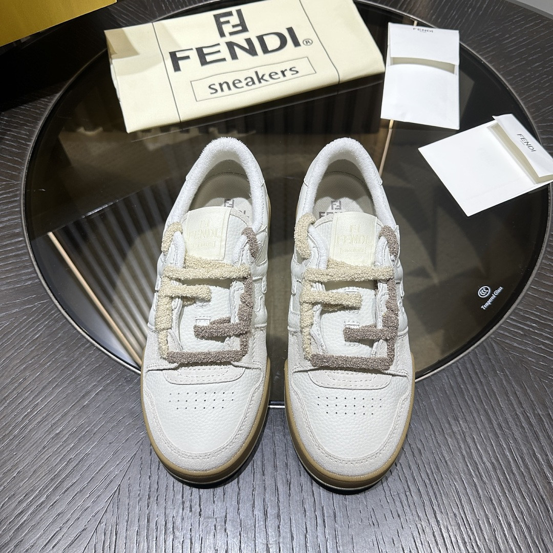 F**di SNEAKERS