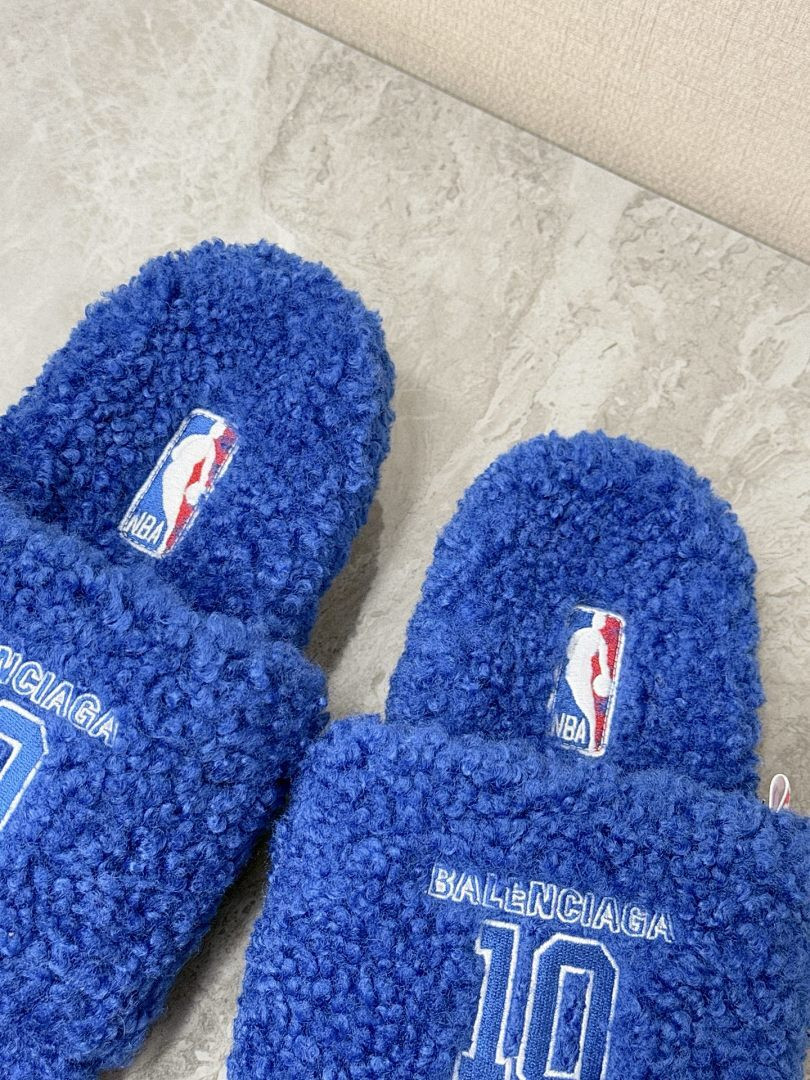 Ba1en*iaga SLIDES