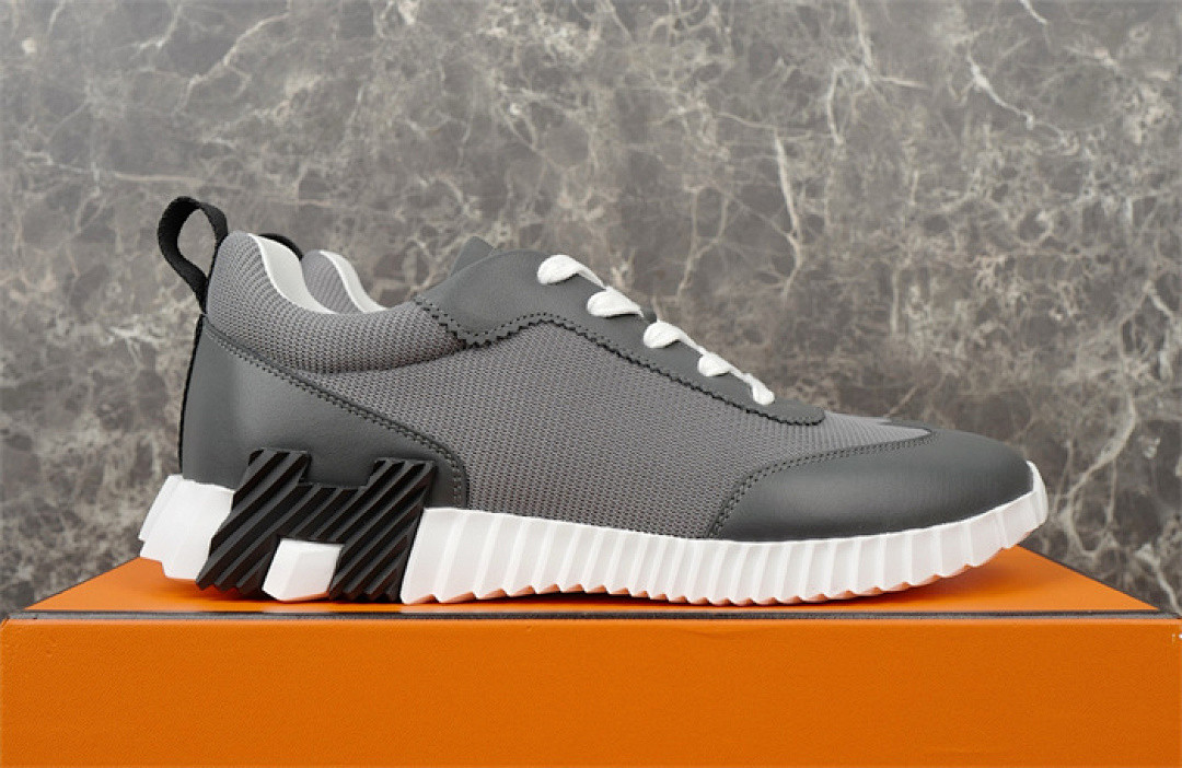 H*ER*MES SNEAKER