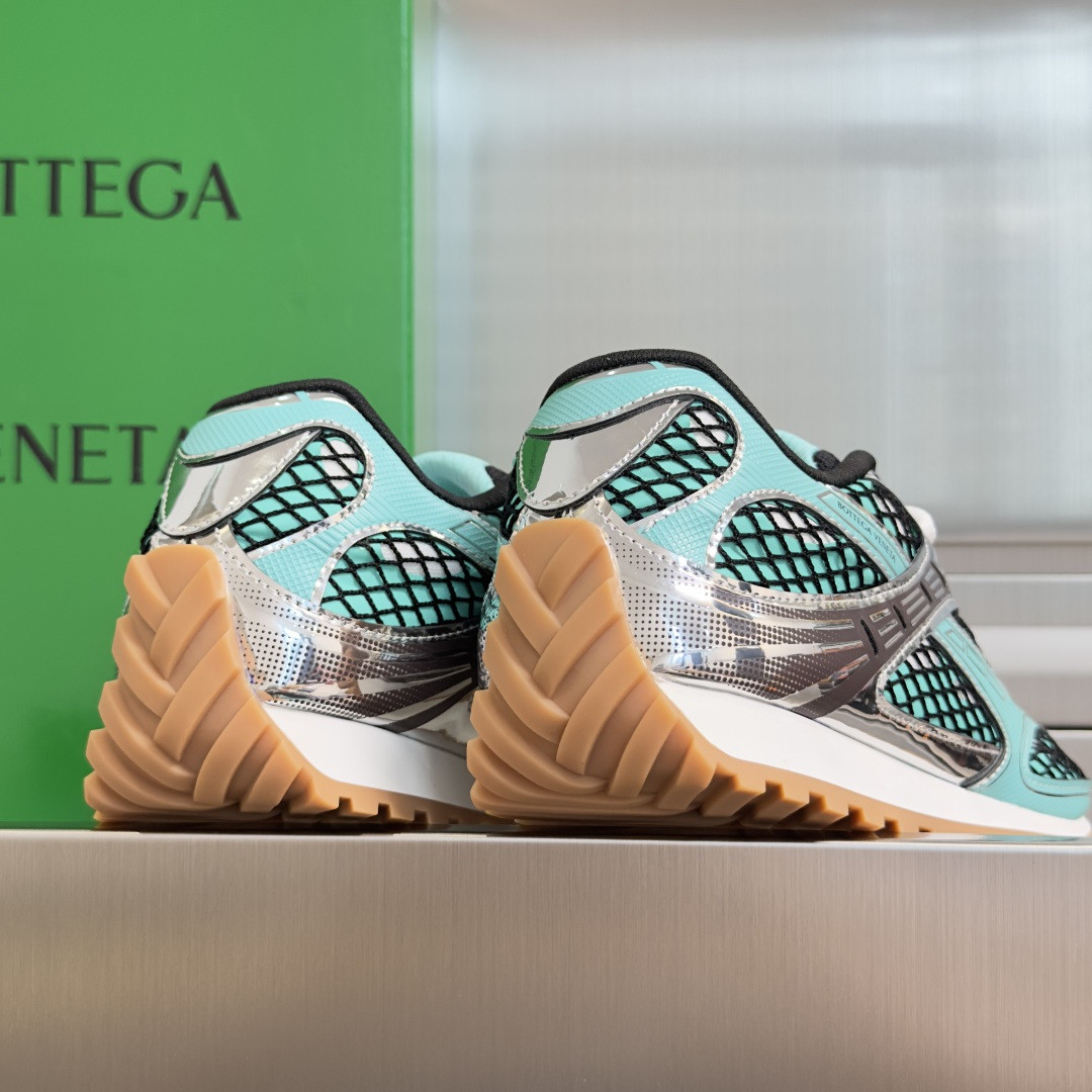 B0tt*ga Ven*ta Orbit Sneaker