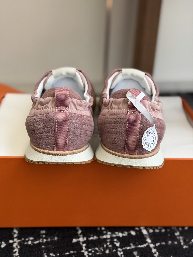 H*ER*MES SNEAKER