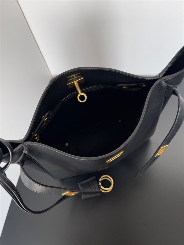 Ba1en*iaga bel air small hobo bag