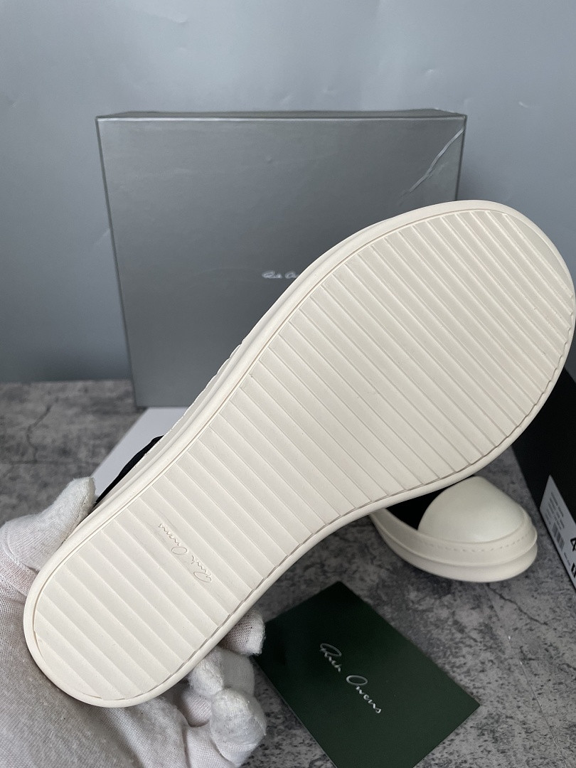 RICK 0WENS SNEAKERS